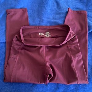 Plum Zyia size 6-8 light n tight leggings